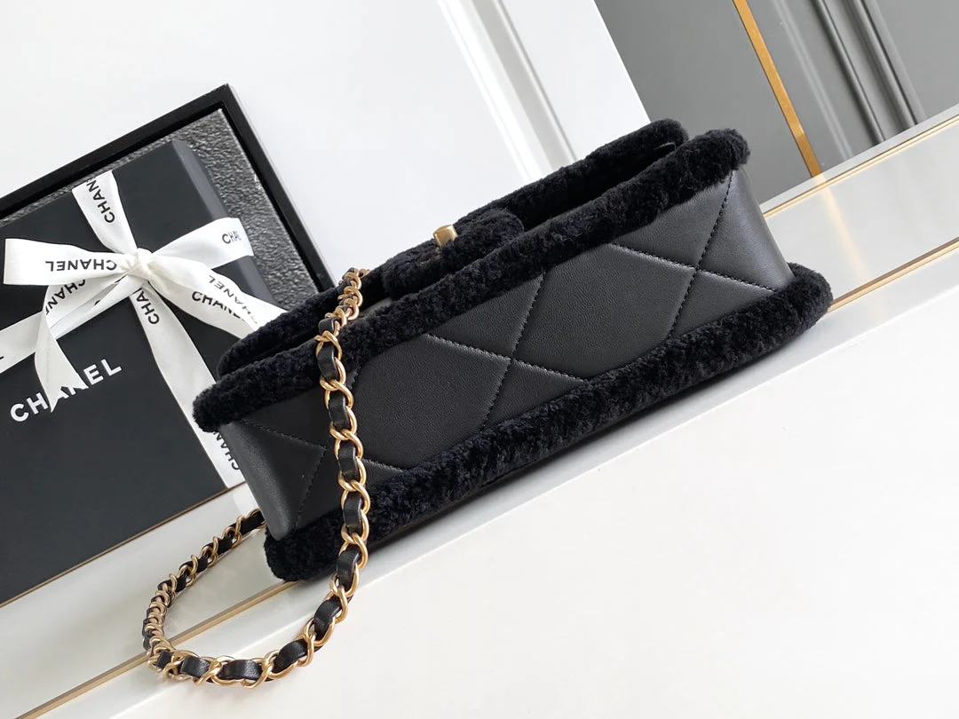 CHANEL 25S FLAP BAG 23.5 CM IN BLACK WOOL AND LAMBSKIN