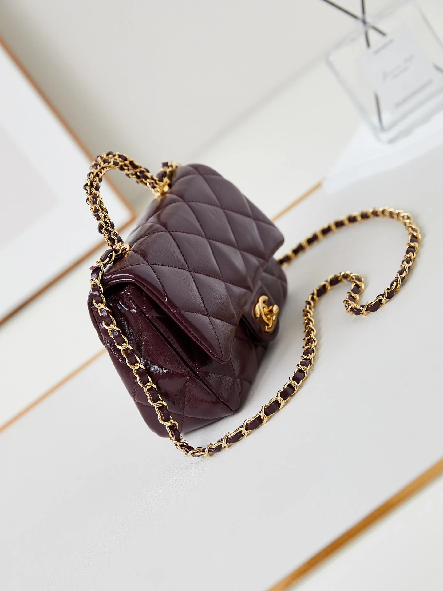 FLAP BAG WITH TOP HANDLE 18 IN WINE RED OIL-WAX LAMBSKIN GOLD HARDWARE