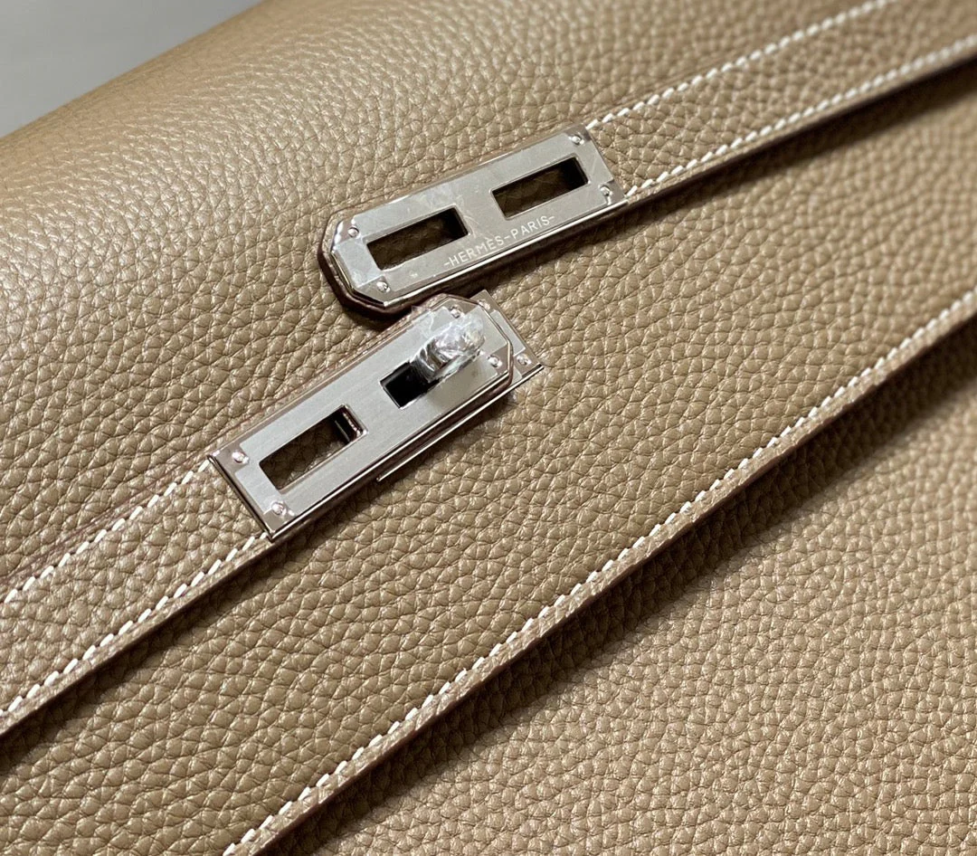 KELLY DEPECHES 38 BRIEFCASE IN ETOUPE TOGO CALFSKIN SILVER HARDWARE