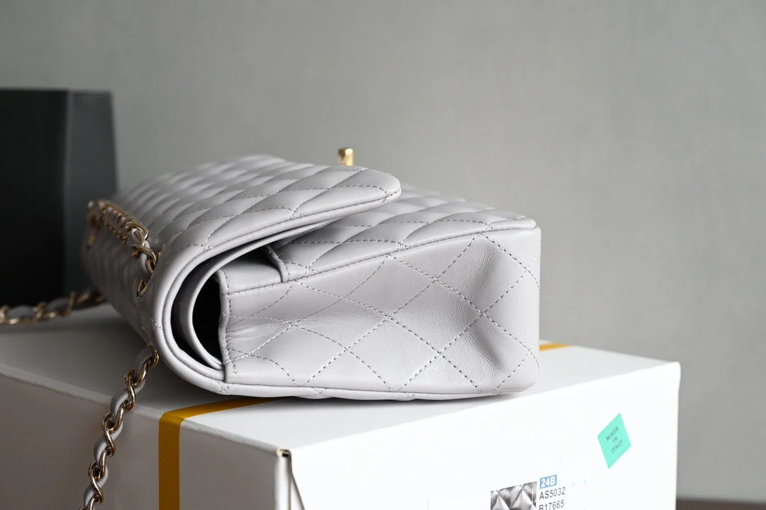 CHANEL 25S FLAP BAG 25.5 CM IN LIGHT GREY LAMBSKIN