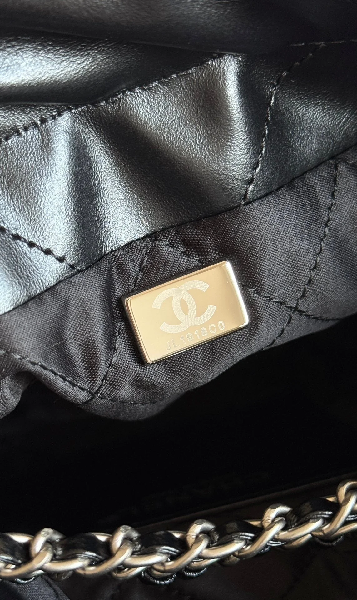 CC MINI HOBO HANDBAG 20 IN BLACK CALFSKIN SILVER-TONE HARDWARE