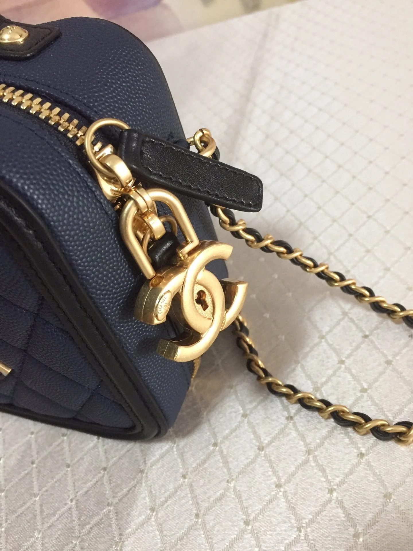 CC MINI 17 VANITY CASE IN AEGEAN BLUE MIX BLACK CALFSKIN GOLD HARDWARE