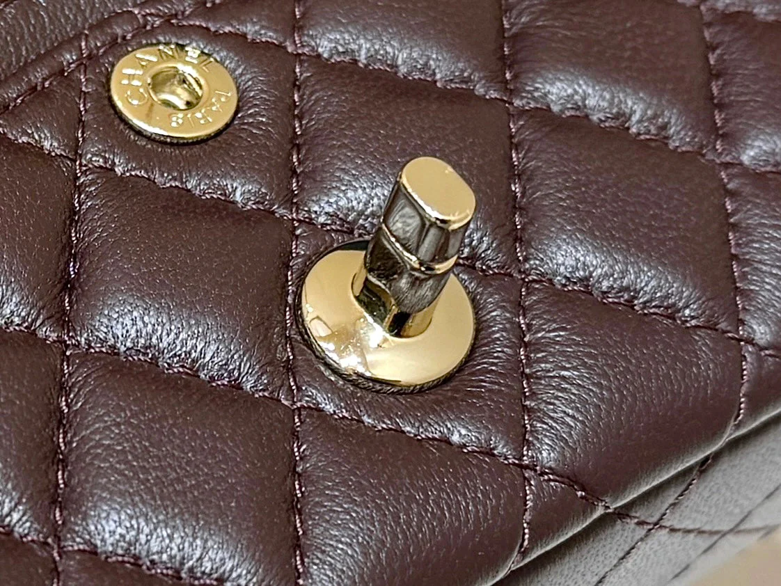 25S CHANEL MINI CF BAG 12 IN DARK BROWN LAMBSKIN HEART MODEL