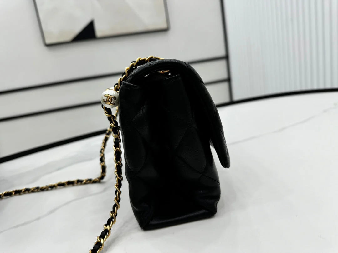 CHANEL 25S FLAP BAG 23 CM IN BLACK LAMBSKIN WITH PEARL TOP HANDLE