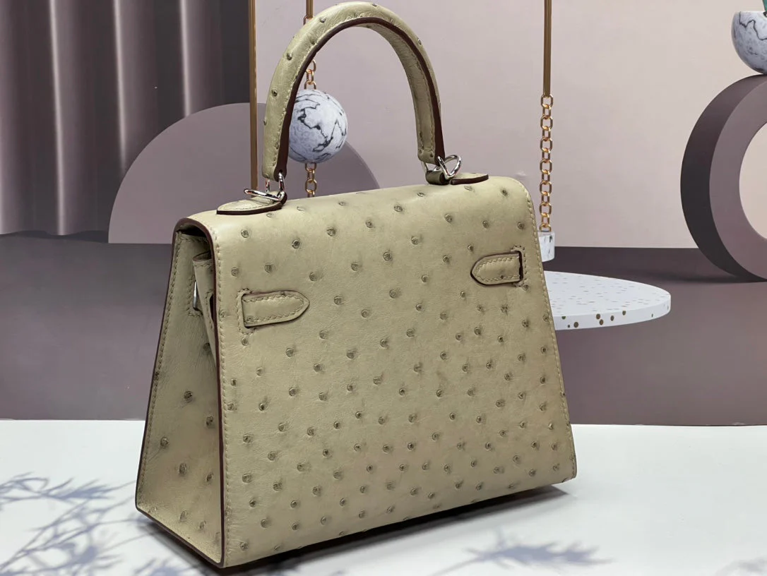 KELLY BAG 20 IN KHAKI TAN OSTRICH LEATHER WITH SILVER HARDWARE