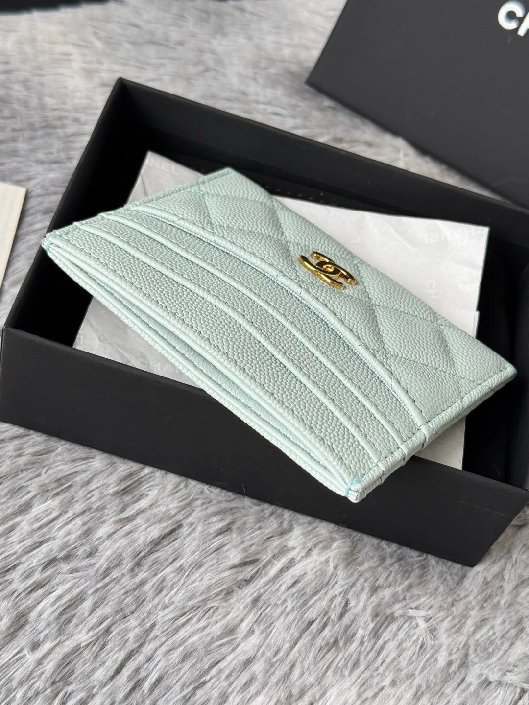 CHANEL 25S CARD HOLDER 11 IN SOFT MINT CAVIAR GOLD HARDWARE