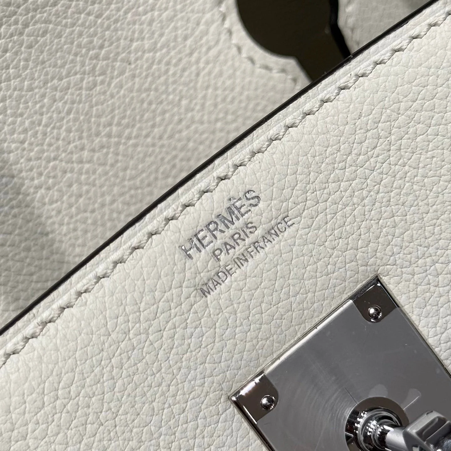 HERMES 25S SHOULDER BIRKIN 29 IN MILKY WHITE CALFSKIN SILVER HARDWARE