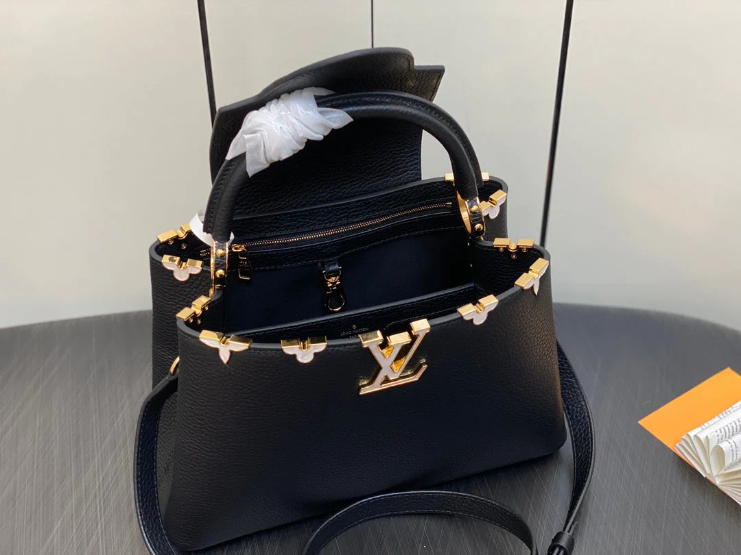 CAPUCINES MM 31 BLACK TAURILLON GOLD HARDWARE