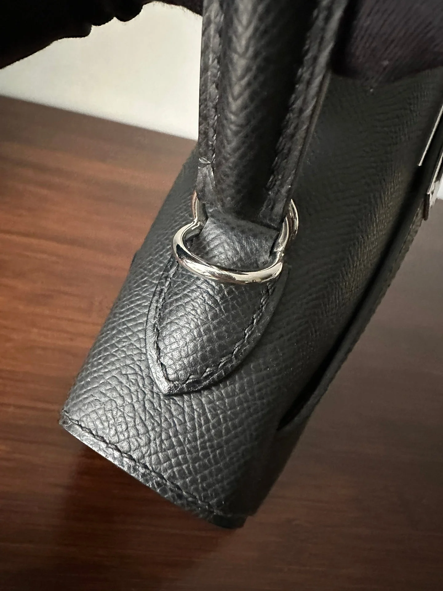 HM KELLY 25CM BLACK EPSOM SILVER HARDWARE