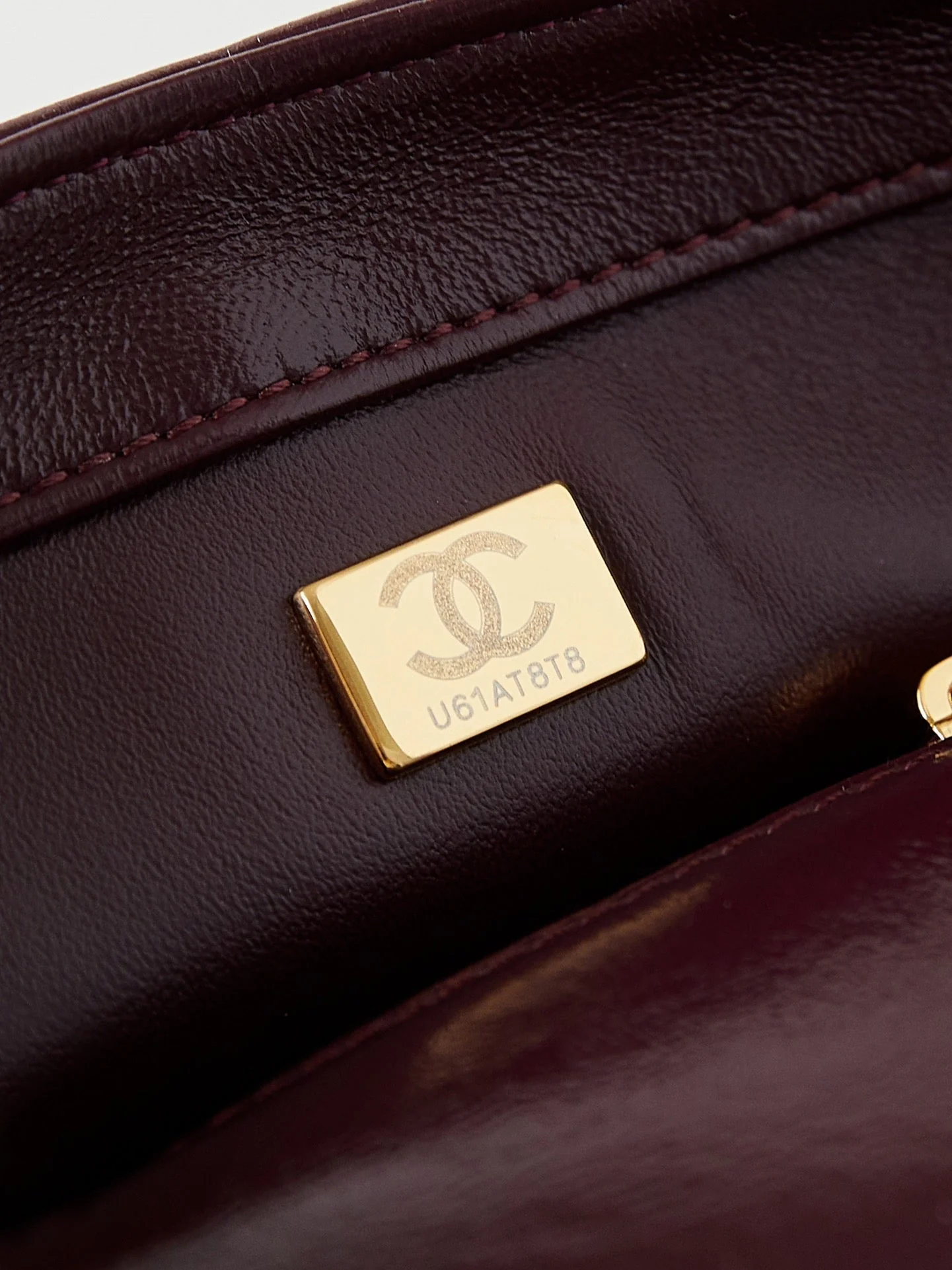 FLAP BAG WITH TOP HANDLE 18 IN WINE RED OIL-WAX LAMBSKIN GOLD HARDWARE