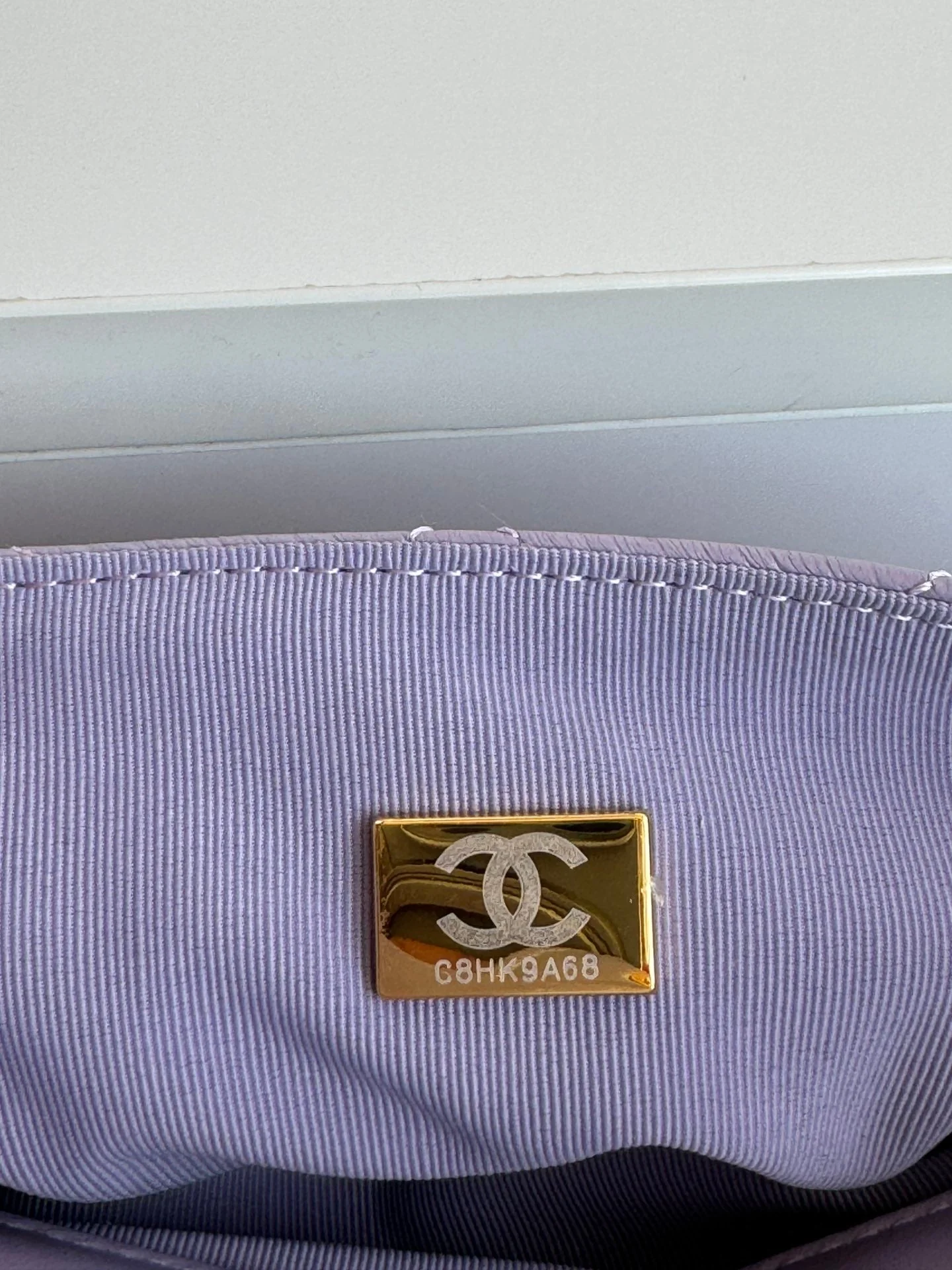 CHANEL 25S HOBO BAG 19 CM IN PURPLE LAMBSKIN WITH GOLD HARDWARE