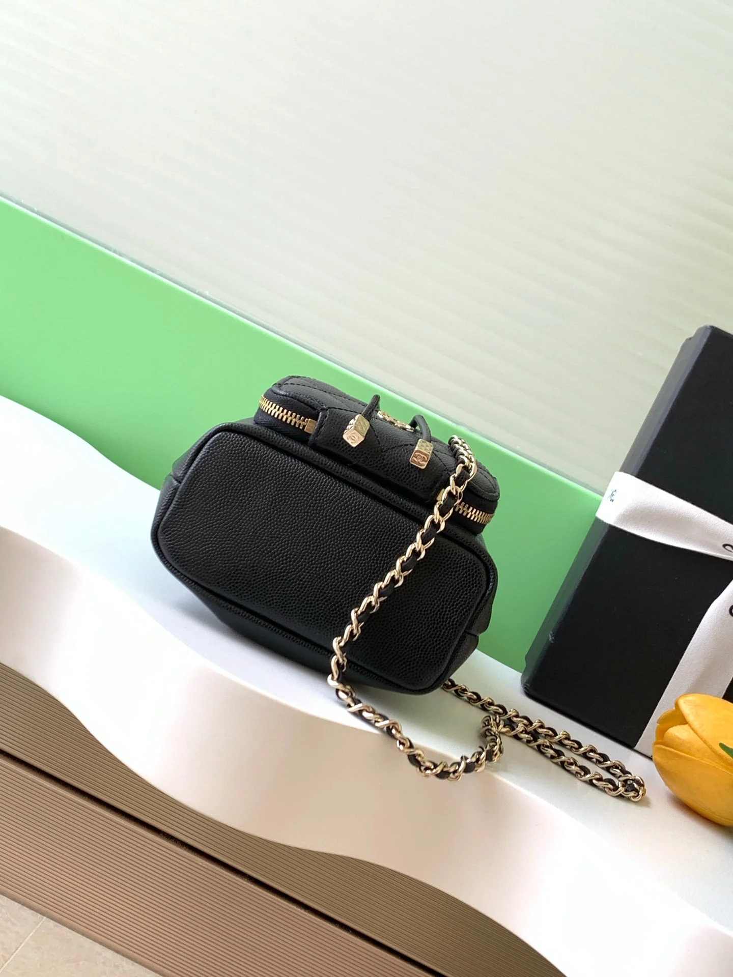 CHANEL 25S MINI BUCKET BAG 12 IN BLACK CALFSKIN GOLD HARDWARE