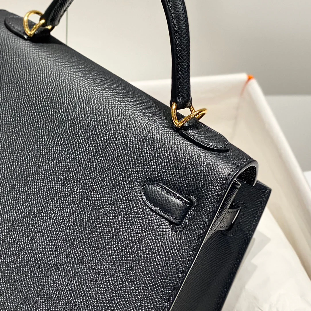 KELLY 25CM IN NOIR EPSOM CALFSKIN GOLD HARDWARE