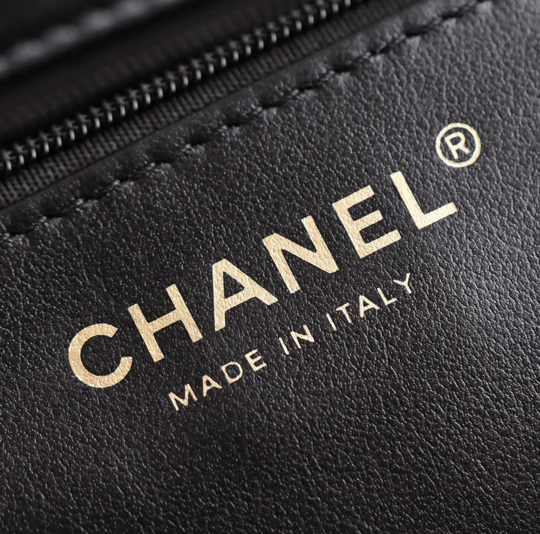 CHANEL 25S KELLY BAG 19 CM IN BLACK MIX WHITE TWEED WITH GOLD HARDWARE
