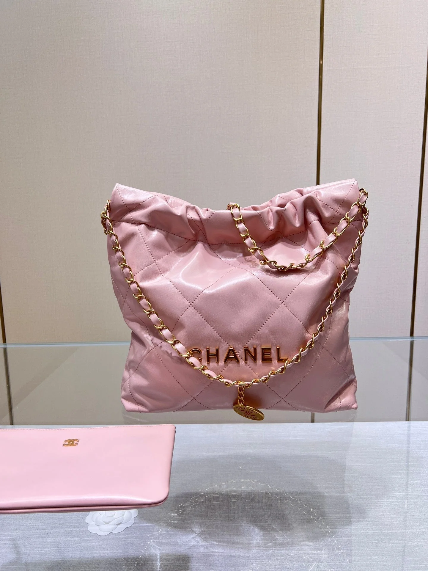 CC HOBO BAG 22 PINK LAMBSKIN GOLD HARDWARE