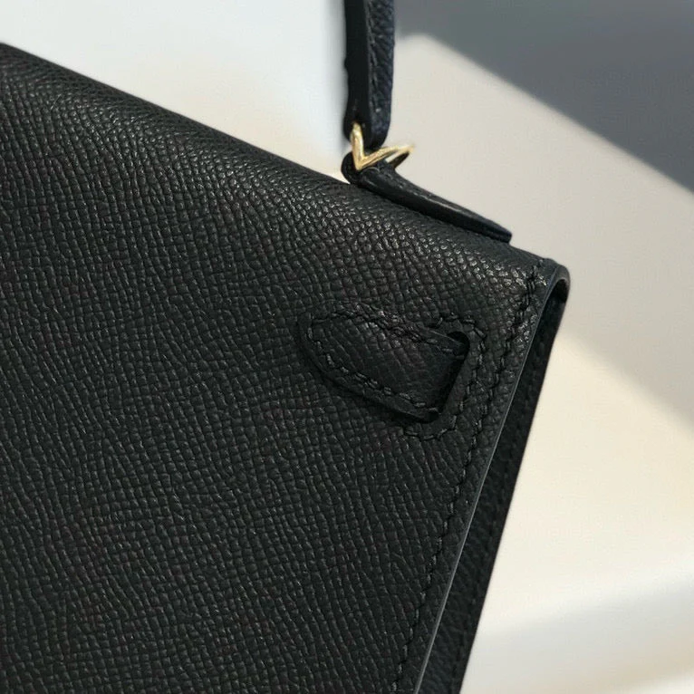 HM KELLY MINI 19 BLACK EPSOM CALFSKIN GOLD HARDWARE