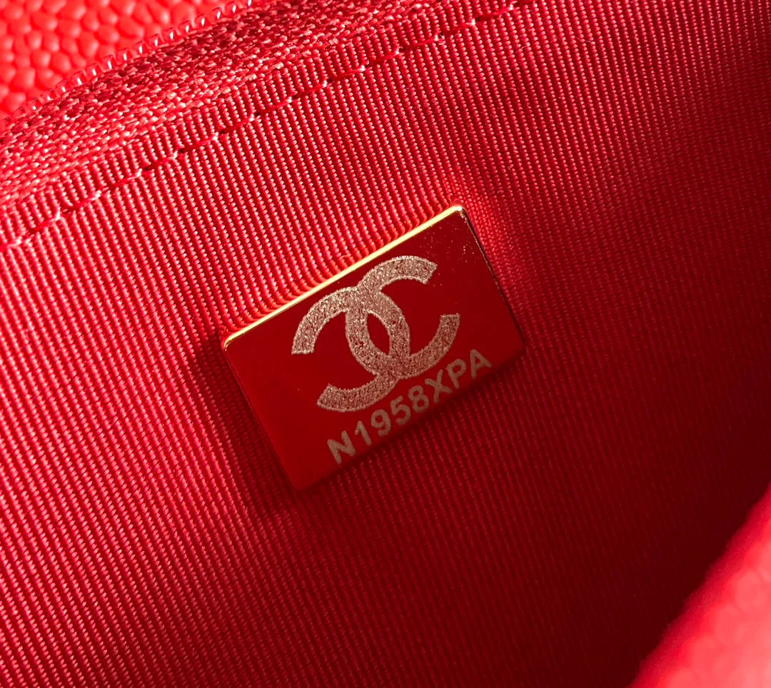 CC WOC 19 RED CAVIAR GOLD HARDWARE