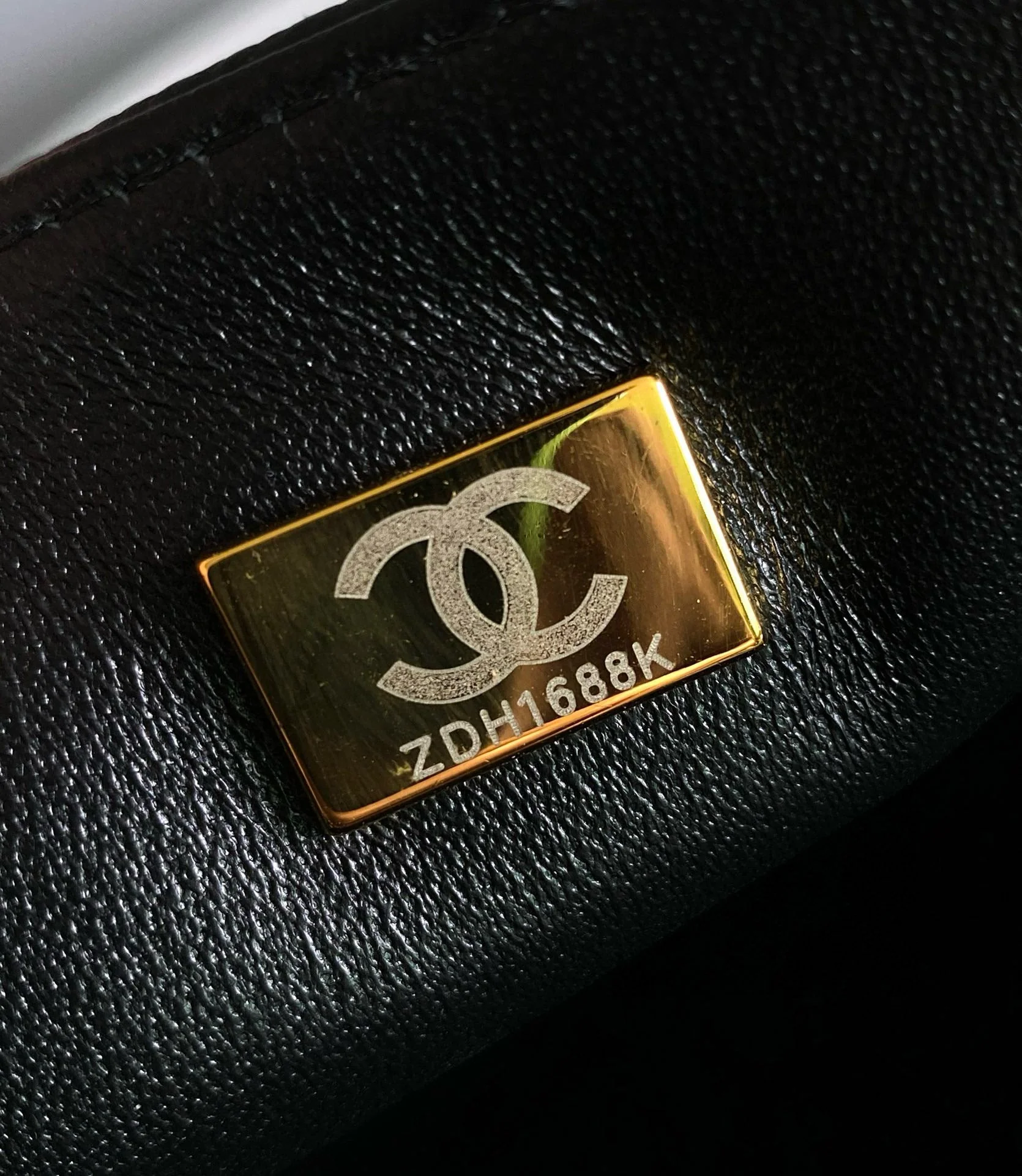 MINI RECTANGLE FLAP BAG 20CM BLACK CAVIAR GOLD HARDWARE