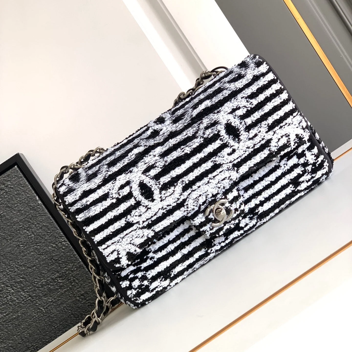 CHANEL 25S FLAP BAG 25 CM IN WHITE MIX BLACK SEQUINS