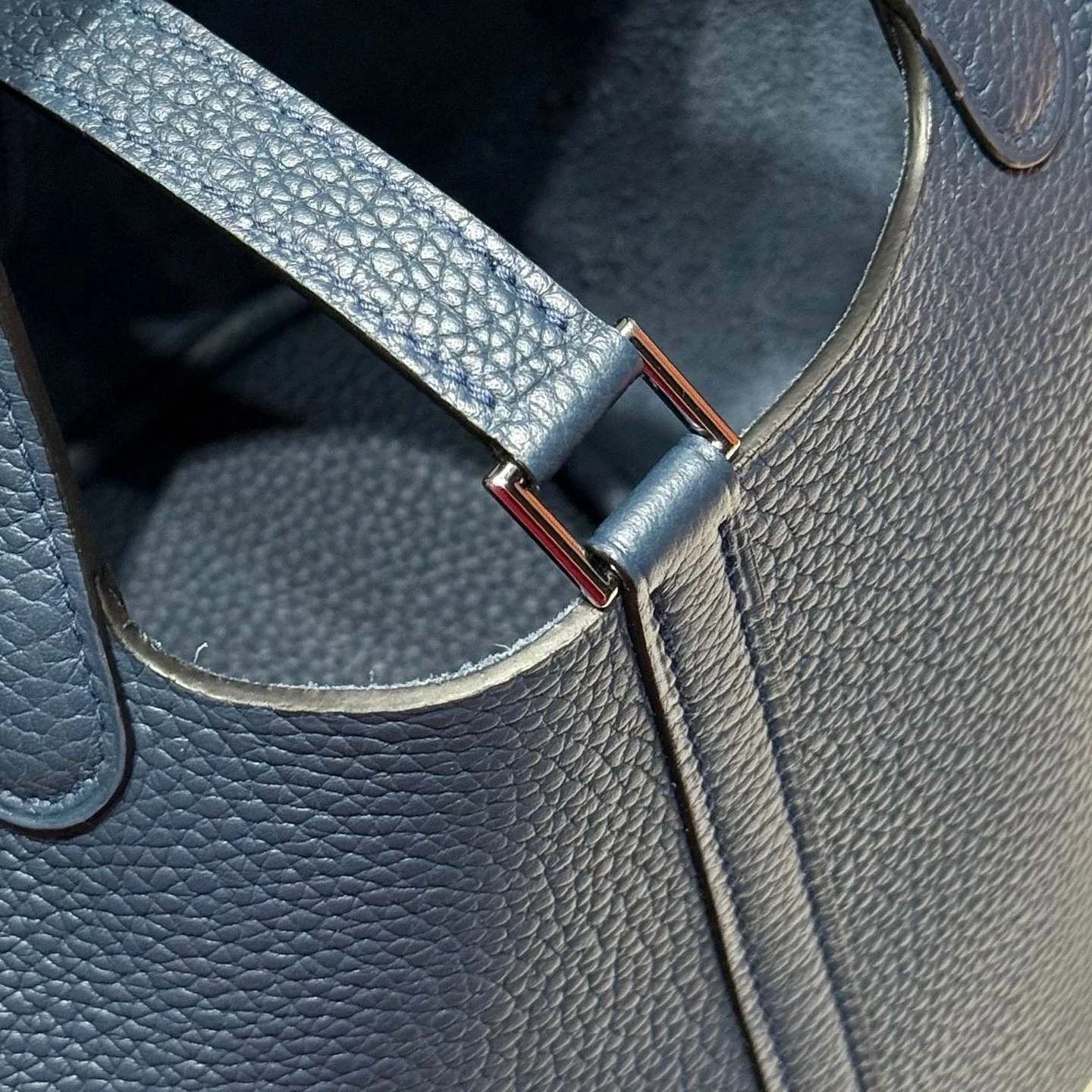 HERMES 25S PICOTIN LOCK 18 IN NAVY BLUE CALFSKIN SILVER HARDWARE