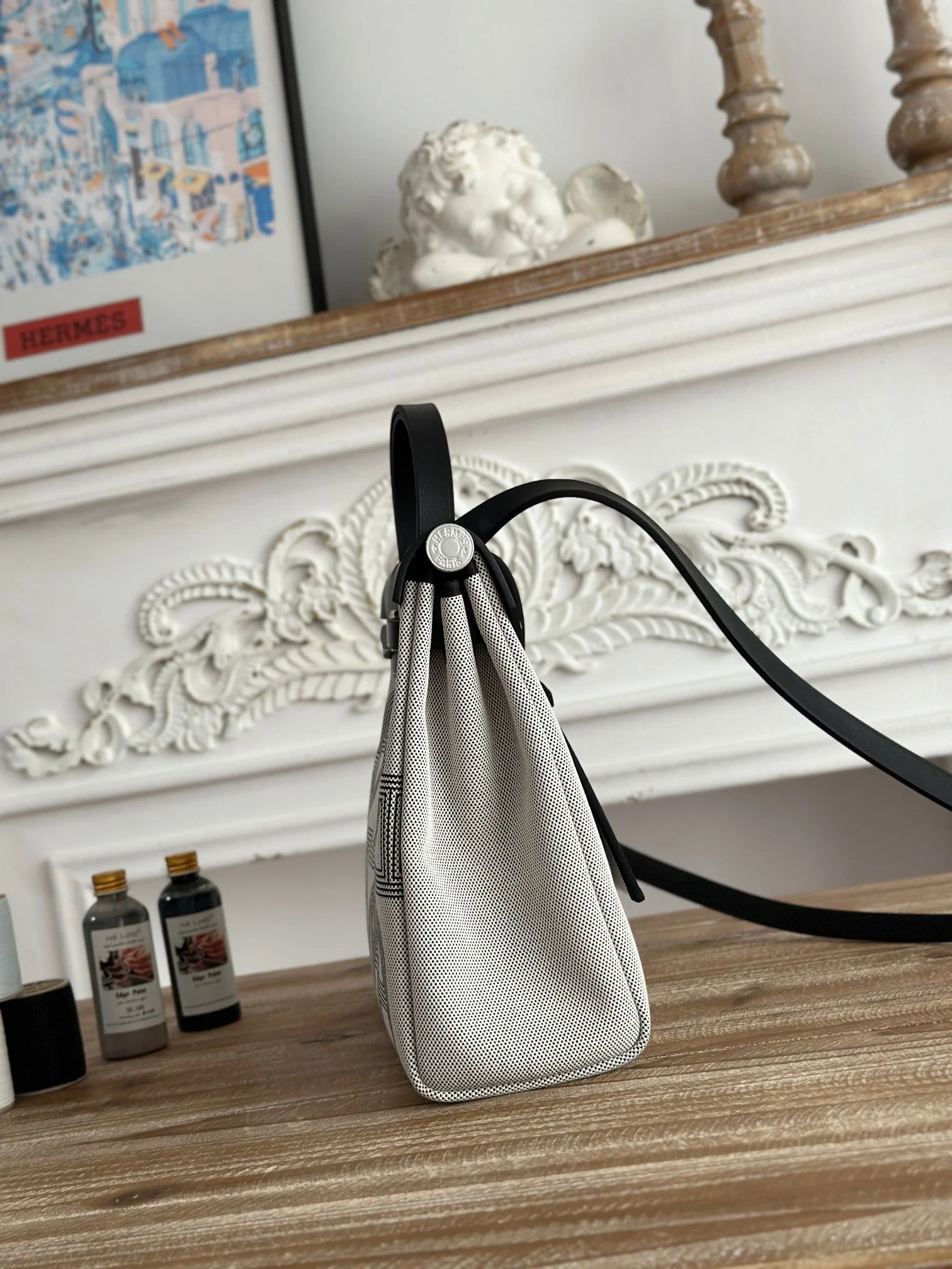 HERBAG ZIP 31 LAQUERED BAG IN OFF-WHITE MIX BLACK H PLUME CANVAS