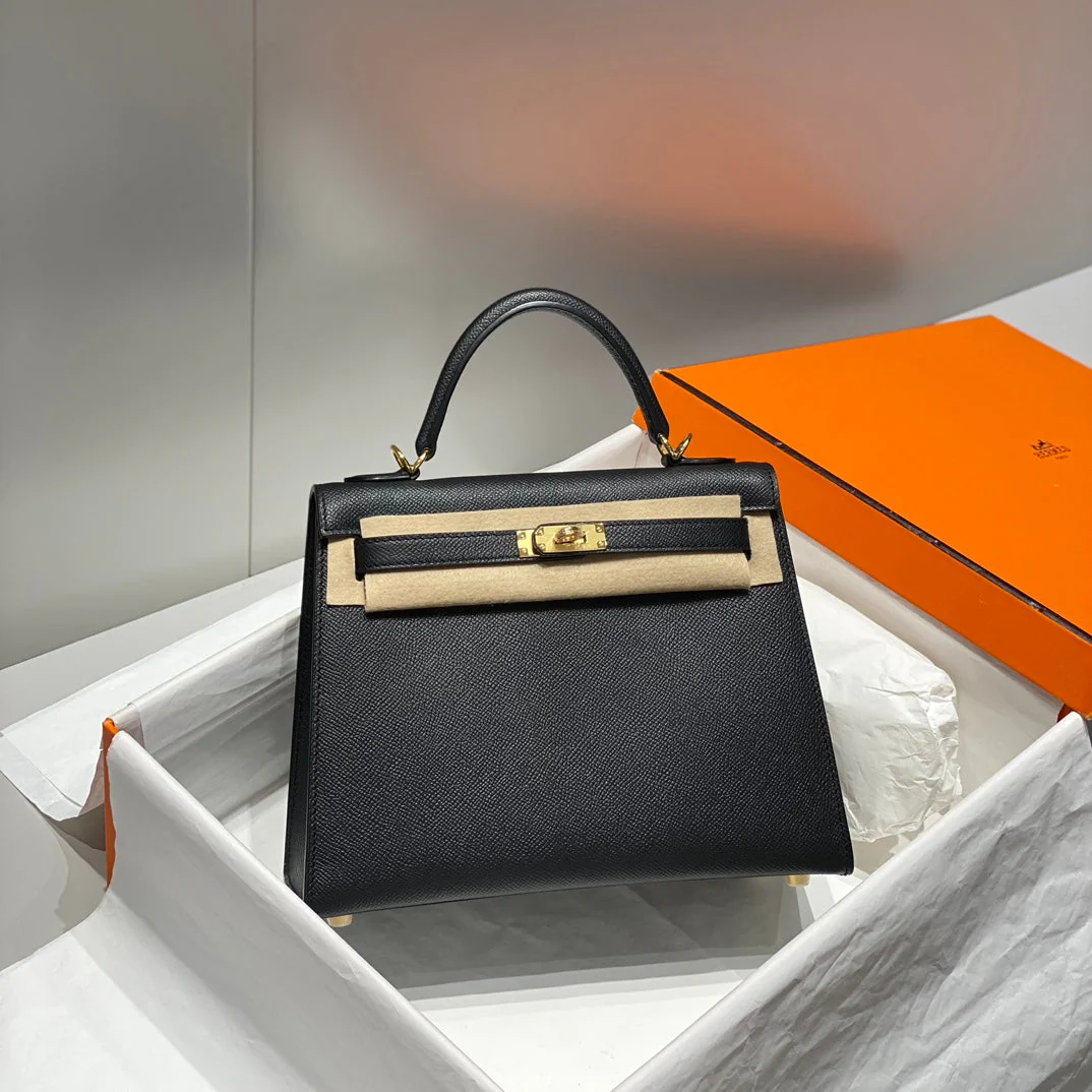 KELLY 25CM IN NOIR EPSOM CALFSKIN GOLD HARDWARE