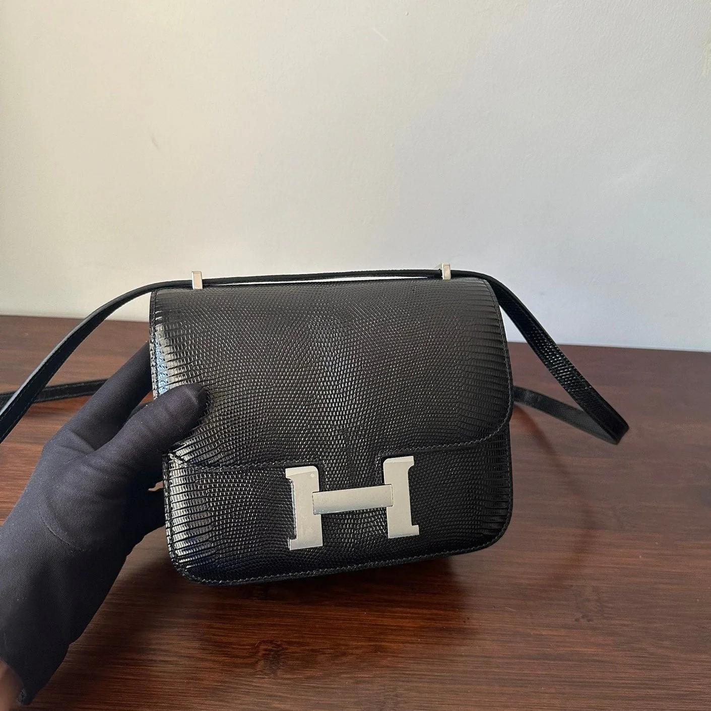 CONSTANCE 18 BLACK LIZARD SILVER HARDWARE