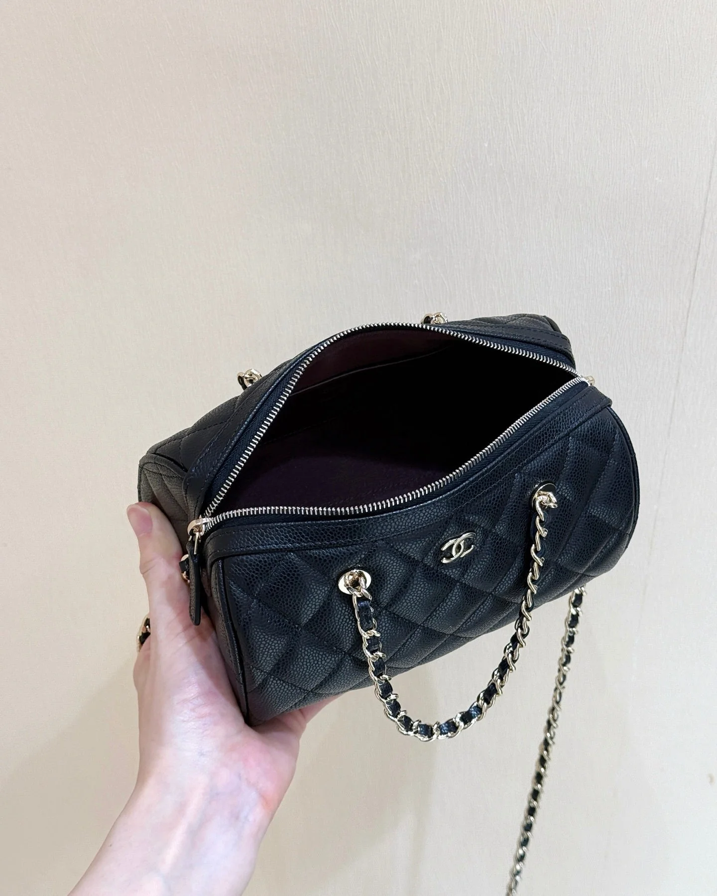 CHANEL 25S MINI BOWLING BAG 18 IN BLACK CALFSKIN GOLD HARDWARE