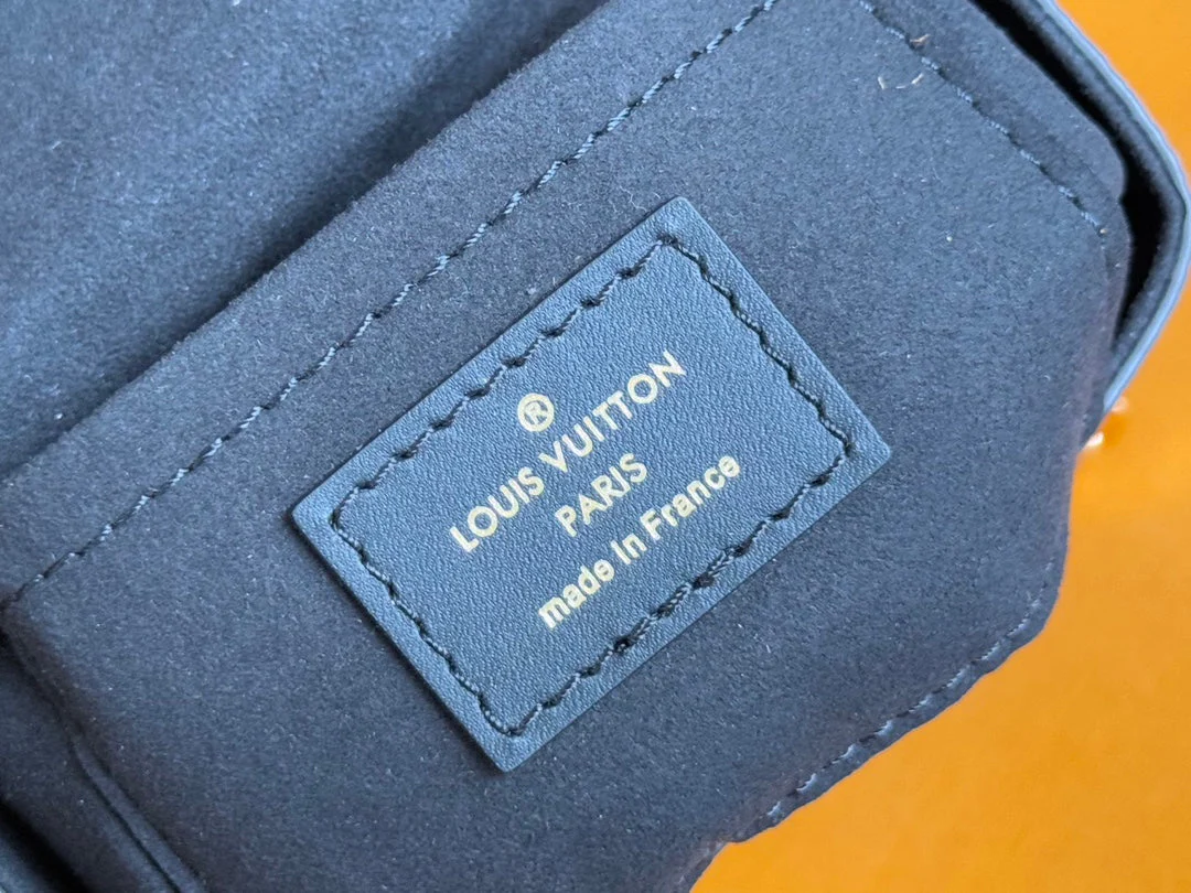 LV 25S CAMERA BOX BAG 18 IN BROWN MONOGRAM CALFSKIN GOLD HARDWARE