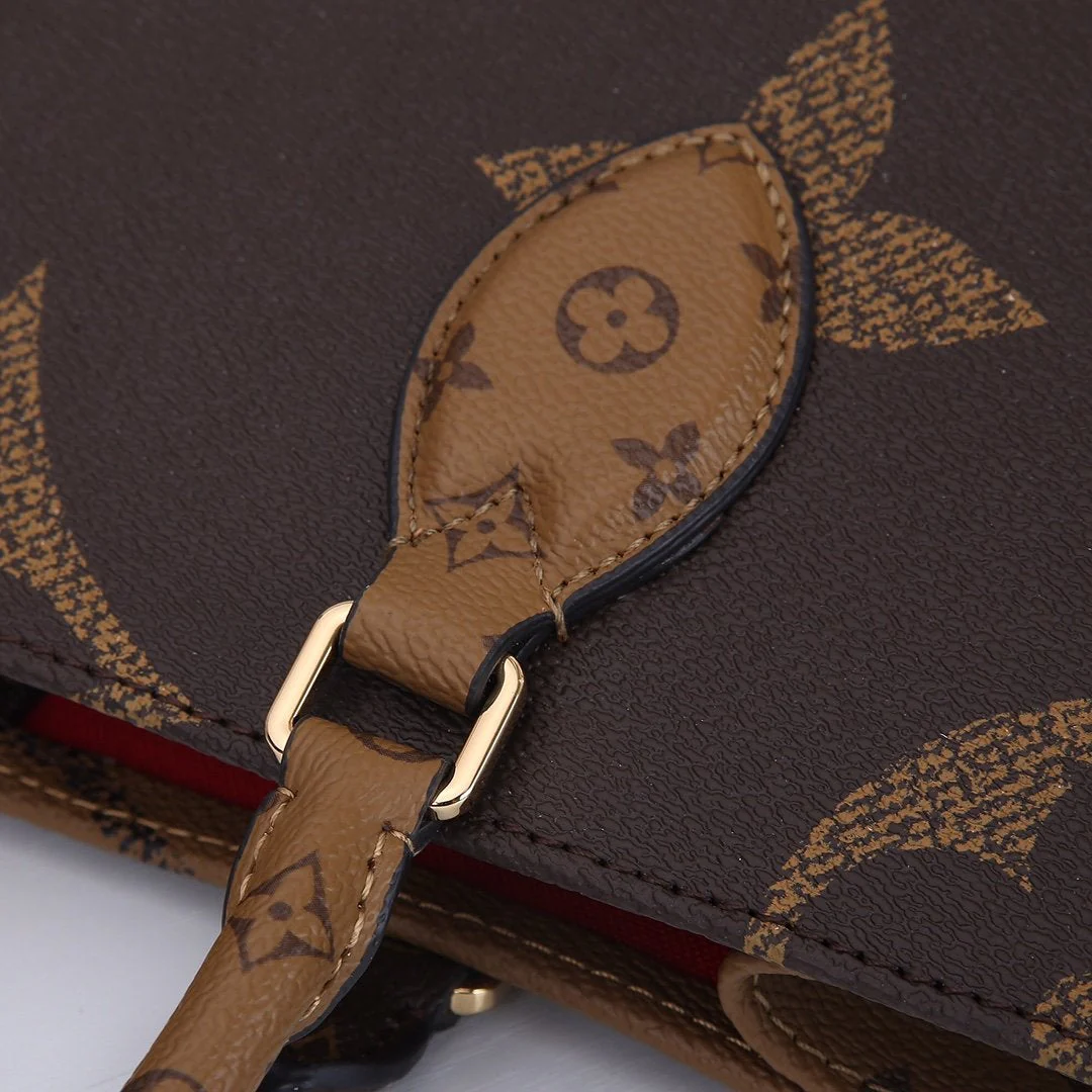 ONTHEGO MM 35CM MONOGRAM GIANT CANVAS