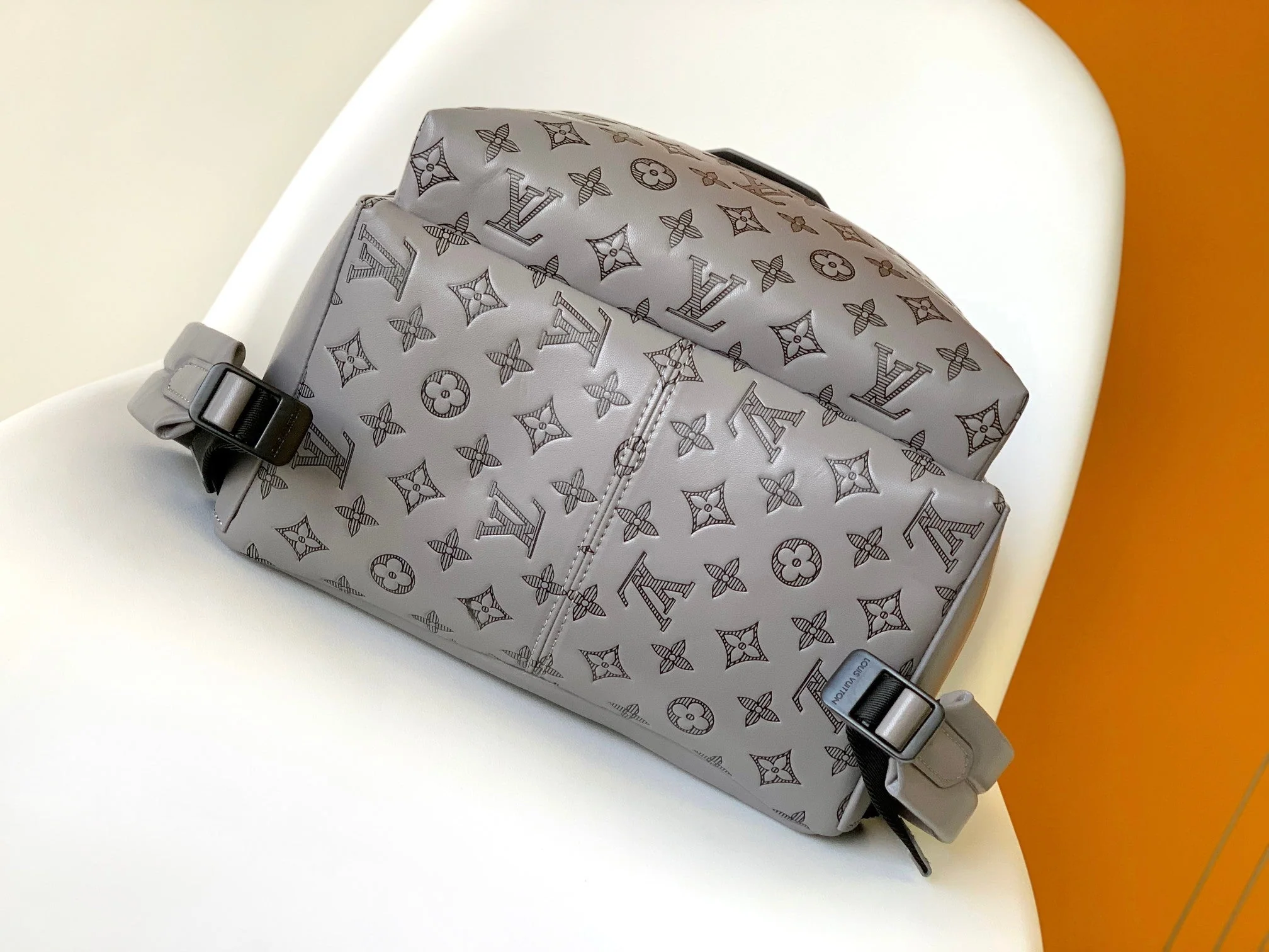 DISCOVERY BACKPACK 38 IN GREY MONOGRAM ECLIPSE CANVAS AND TAURILLON