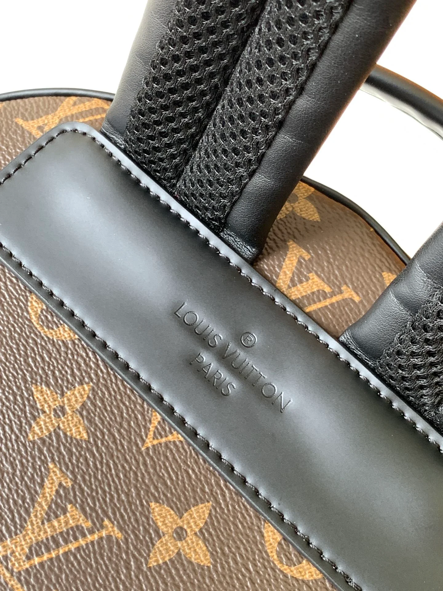 BACKPACK 40 IN BROWN MONOGRAM LAMBSKIN