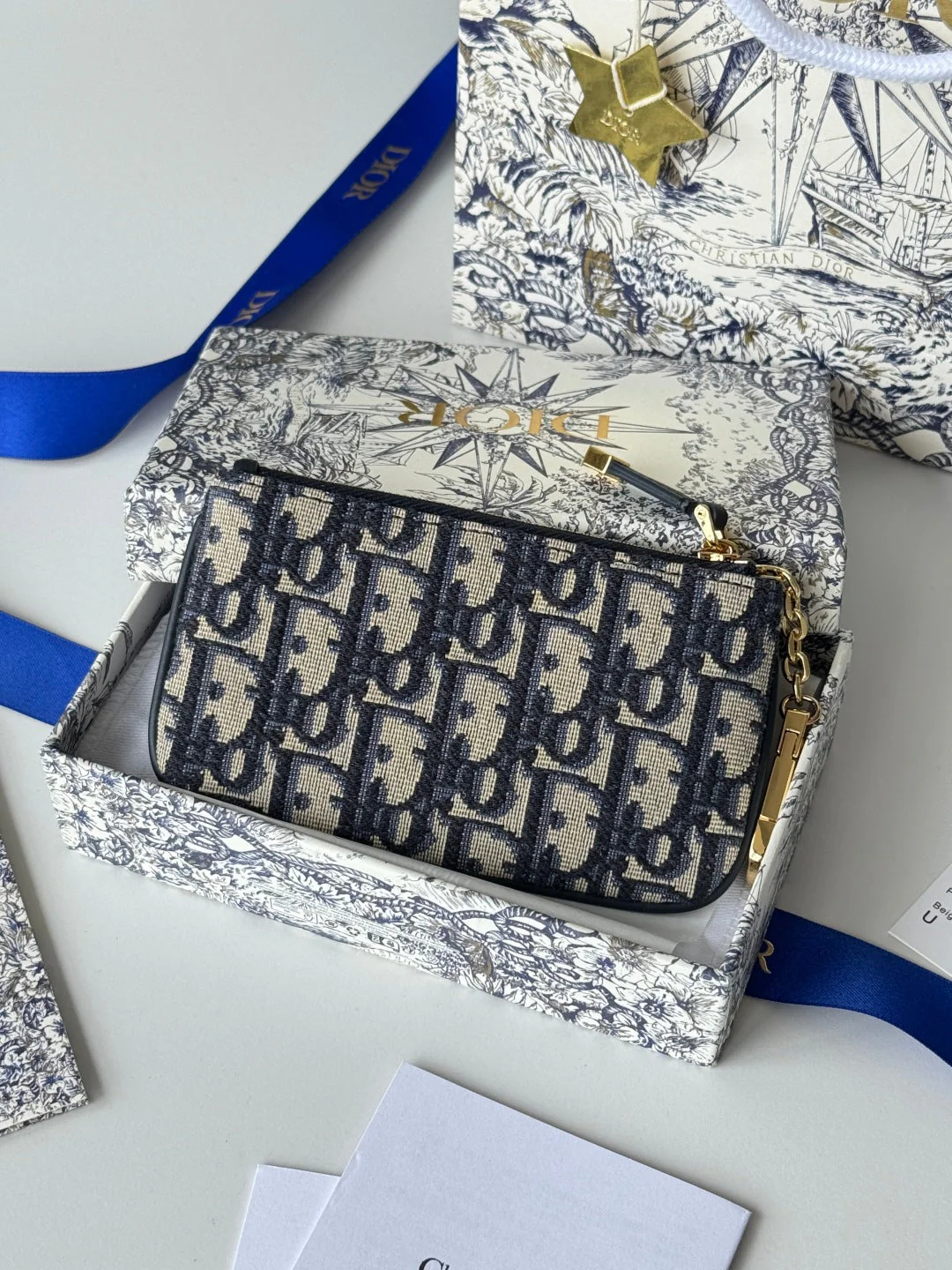 DIOR 25S TRAVEL MYRTE ZIPPED KEY CASE 14 IN DARK BLUE DIOR OBLIQUE JACQUARD CANVAS