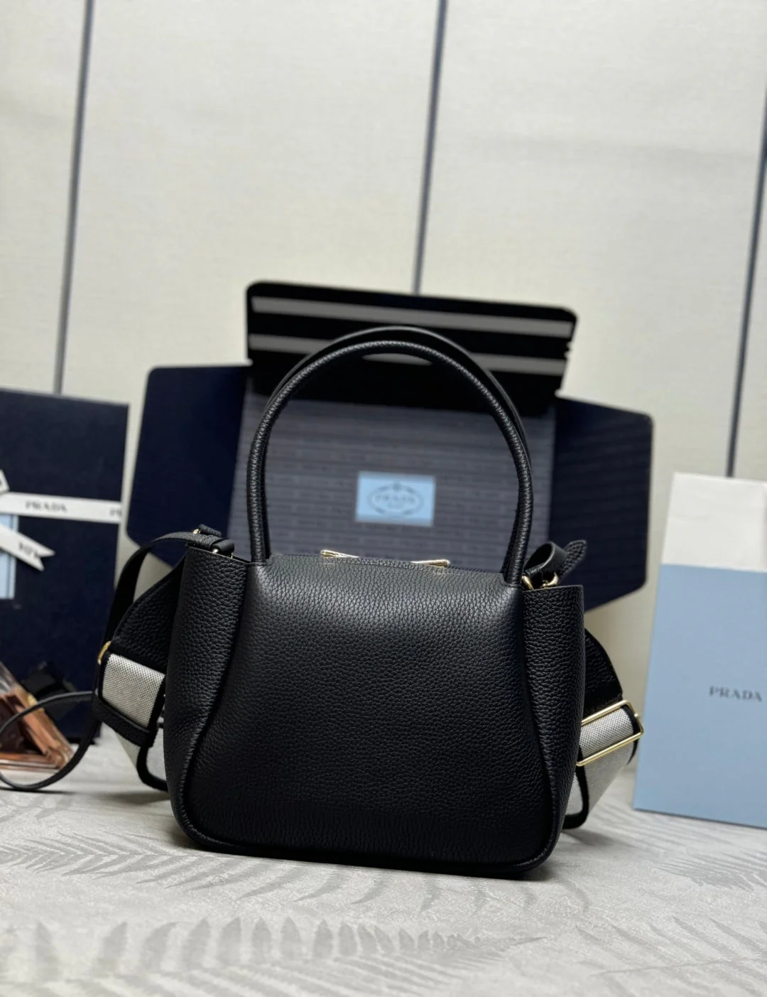 PRADA 25S SMALL BAG 23 IN BLACK CALFSKIN GOLD HARDWARE