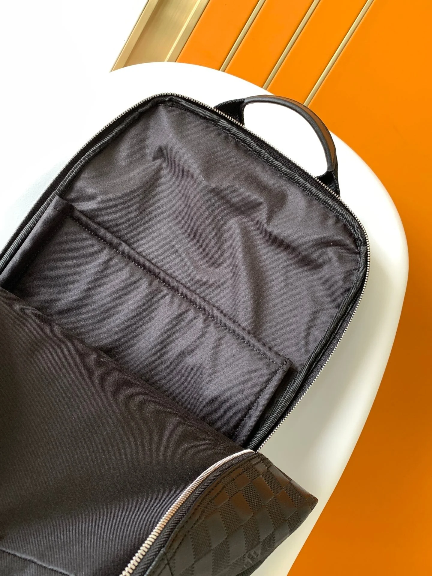 LV 25S MICHAEL BACKPACK 42 IN EMBOSSED DAMIER INFINI BLACK CALFSKIN