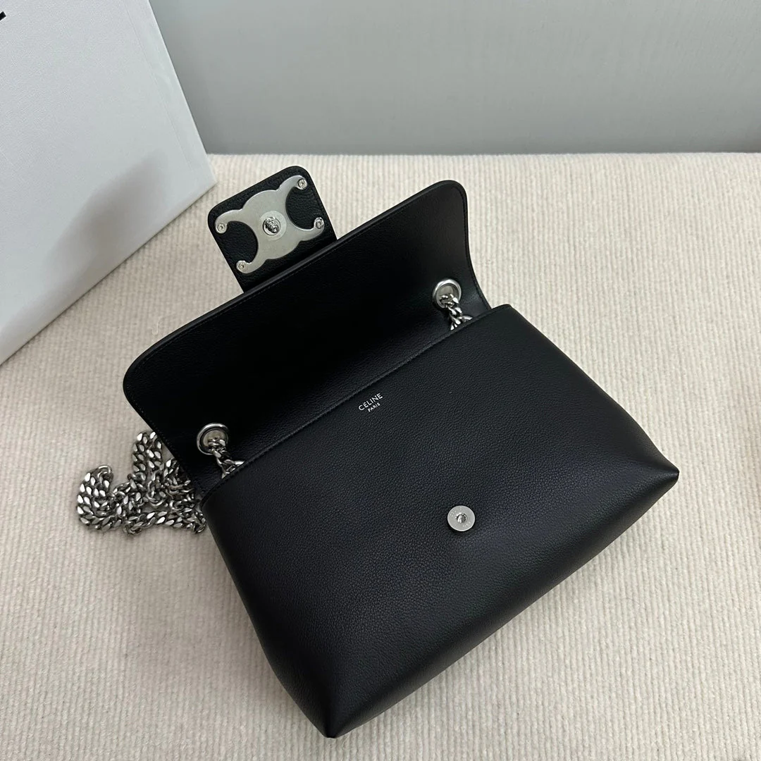 MEDIUM VICTOIRE BAG 25 IN BLACK SUPPLE CALFSKIN SILVER HARDWARE