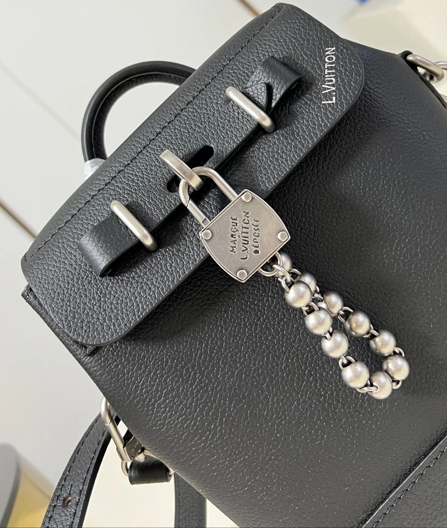 STEAMER 20 IN BLACK CALFSKIN SILVER HARDWARE