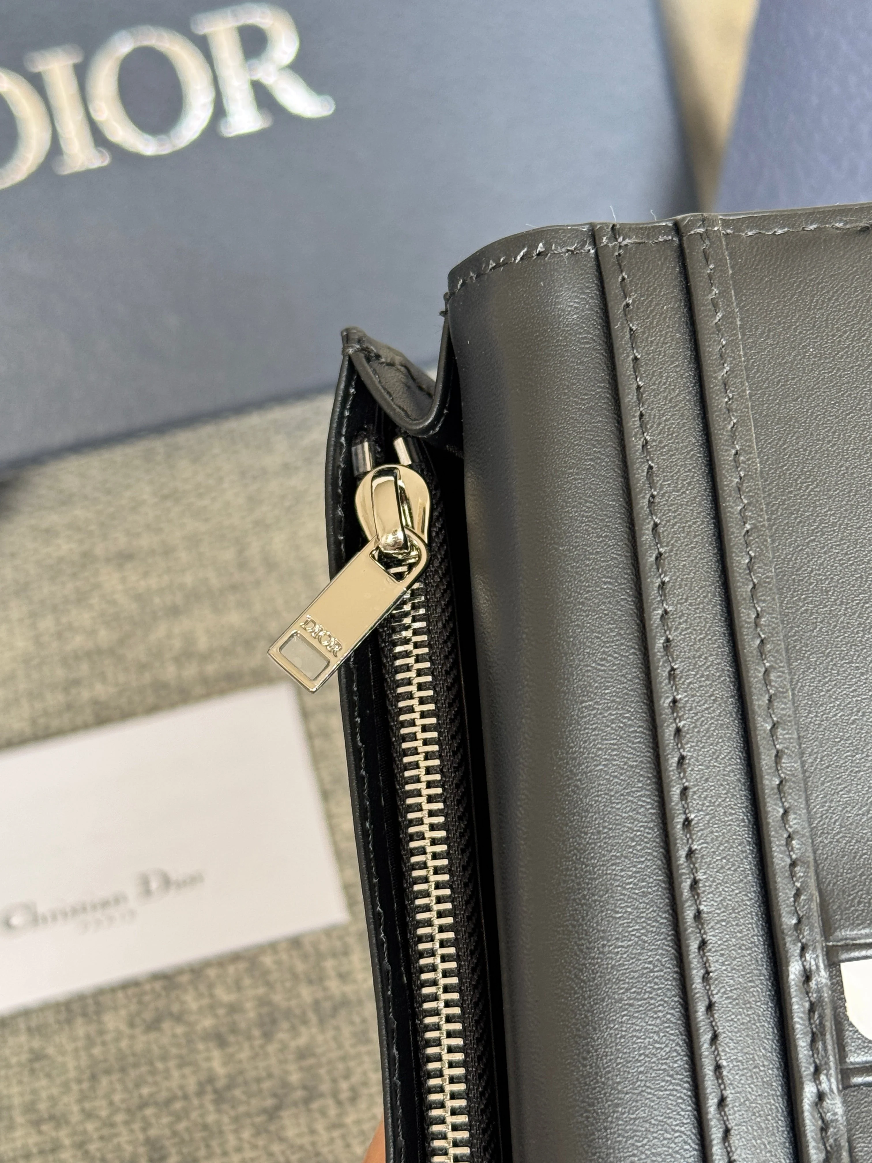 VERTICAL LONG WALLET 19 IN BLACK MONOGRAM OBLIQUE JACQUARD