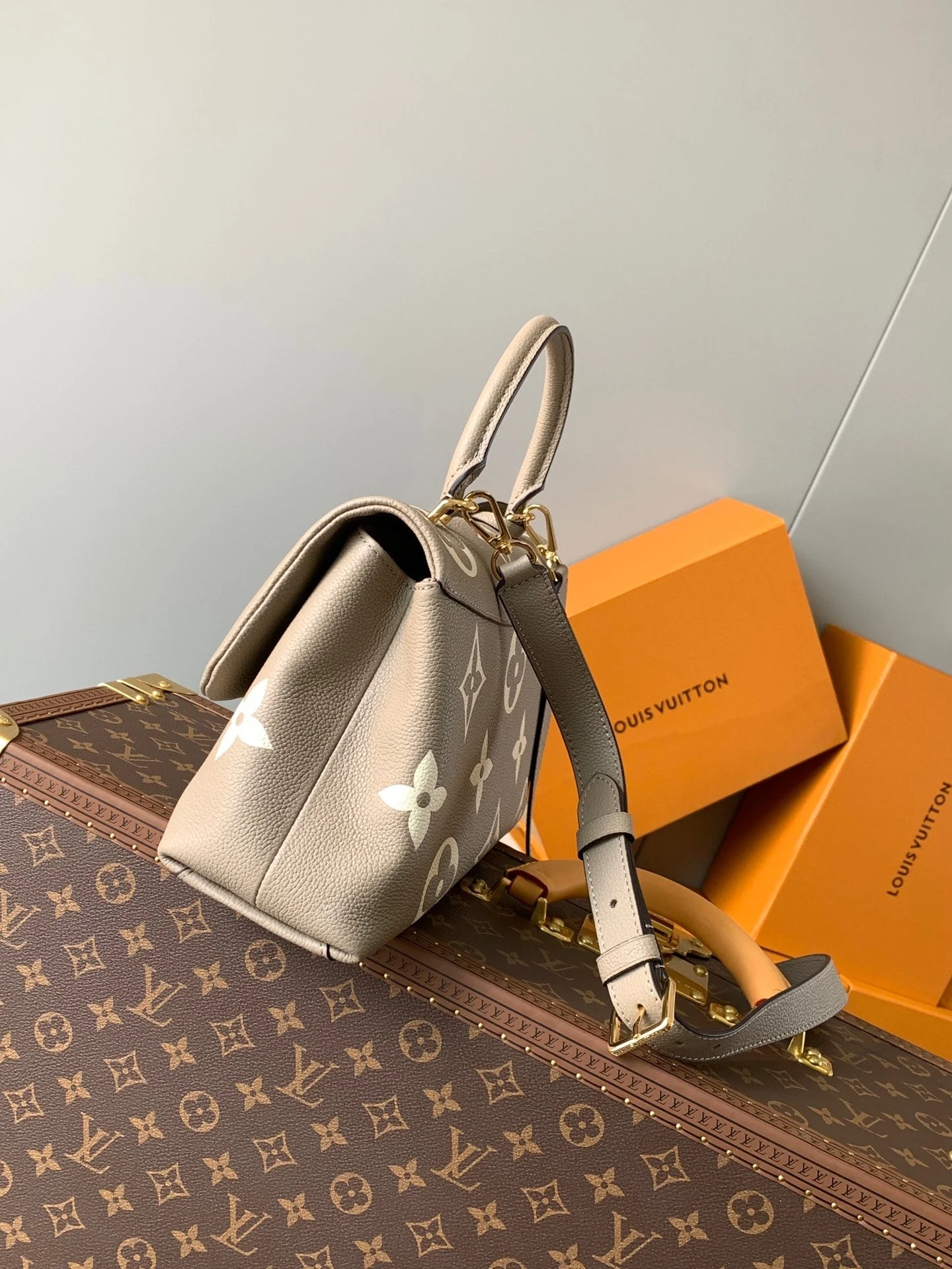 MADELEINE 30 IN BEIGE MONOGRAM CALFSKIN EMBOSSED LOGO