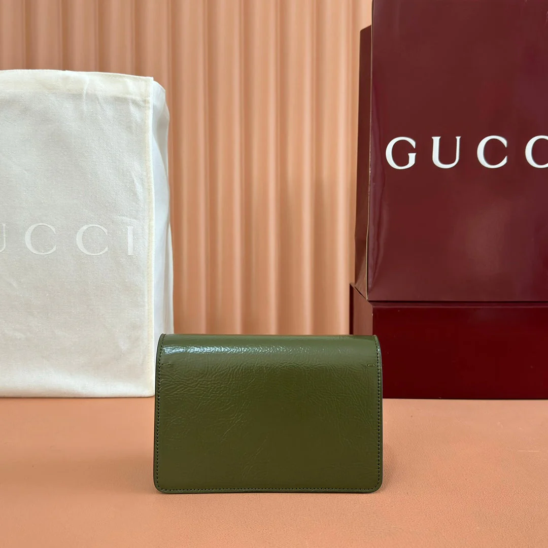 GUCCI 25S DIONYSUS WALLET ON CHAIN 17 IN GREEN GLOSSY CALFSKIN