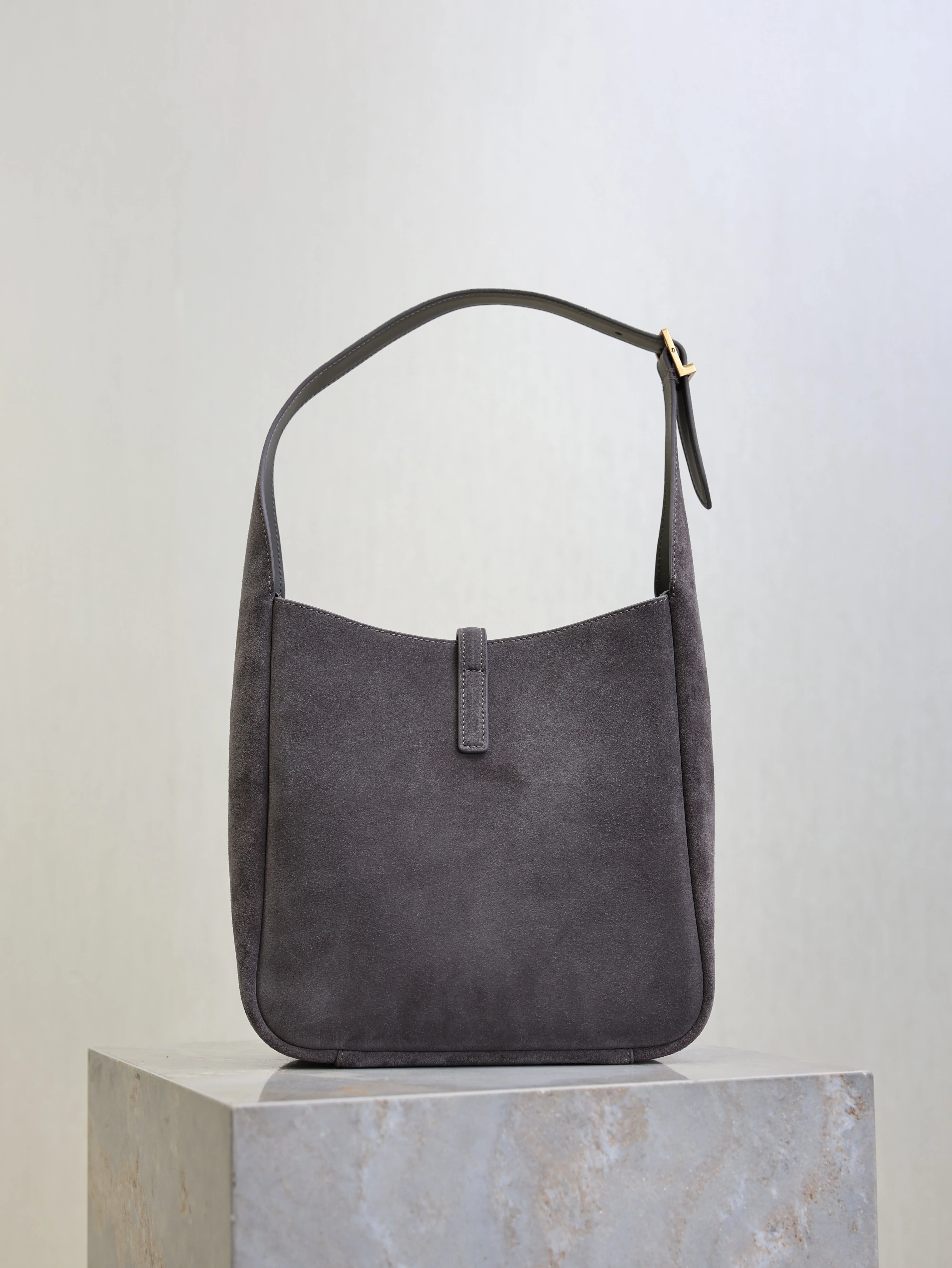 YSL 25S LE 5 À 7 SUPPLE SMALL 23 IN DARK GRAY SUEDE GOLD HARDWRE