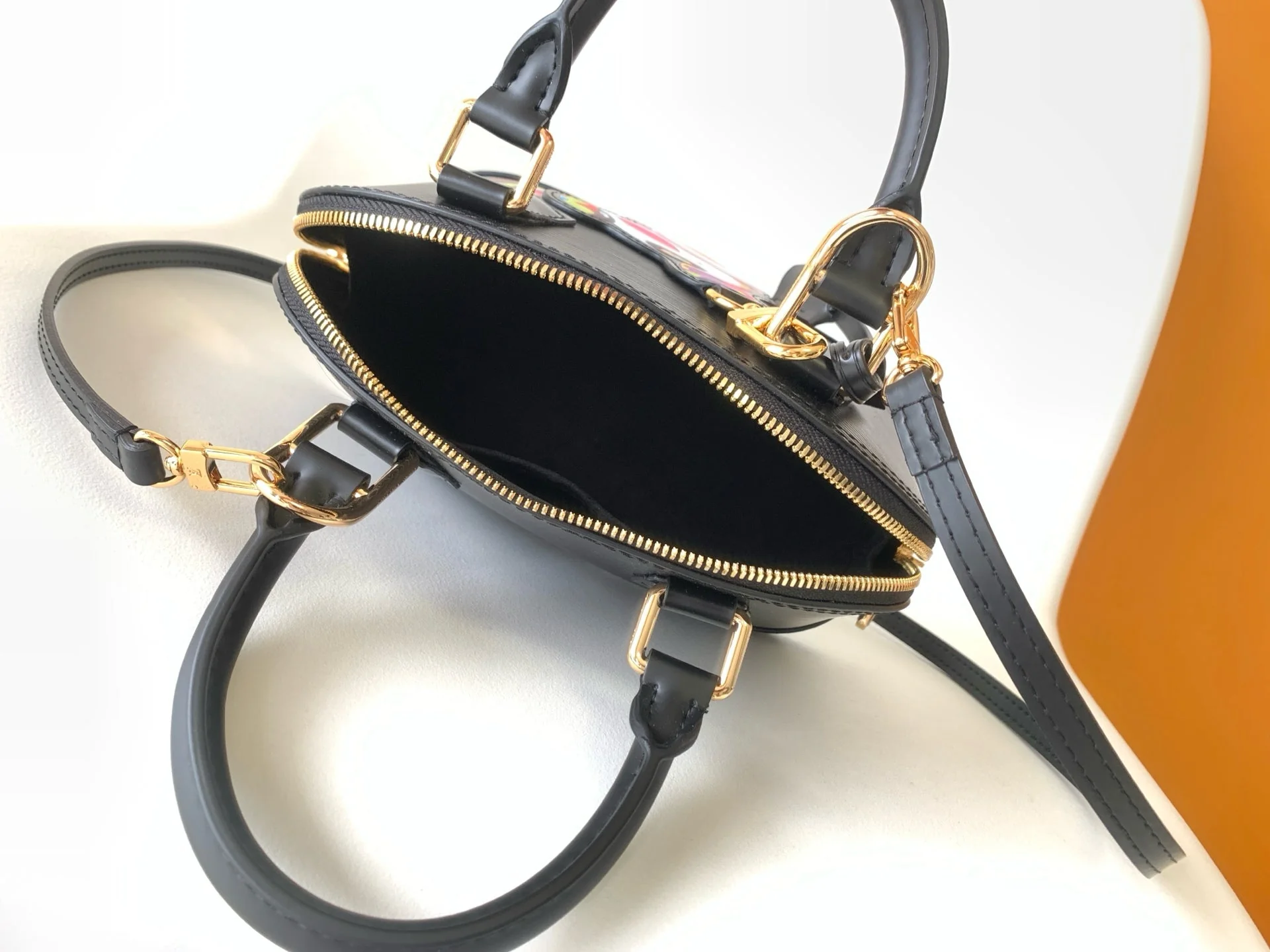 LV 25S ALMA BB BAG 23 IN BLACK EPI CALFSKIN GOLD HARDWARE