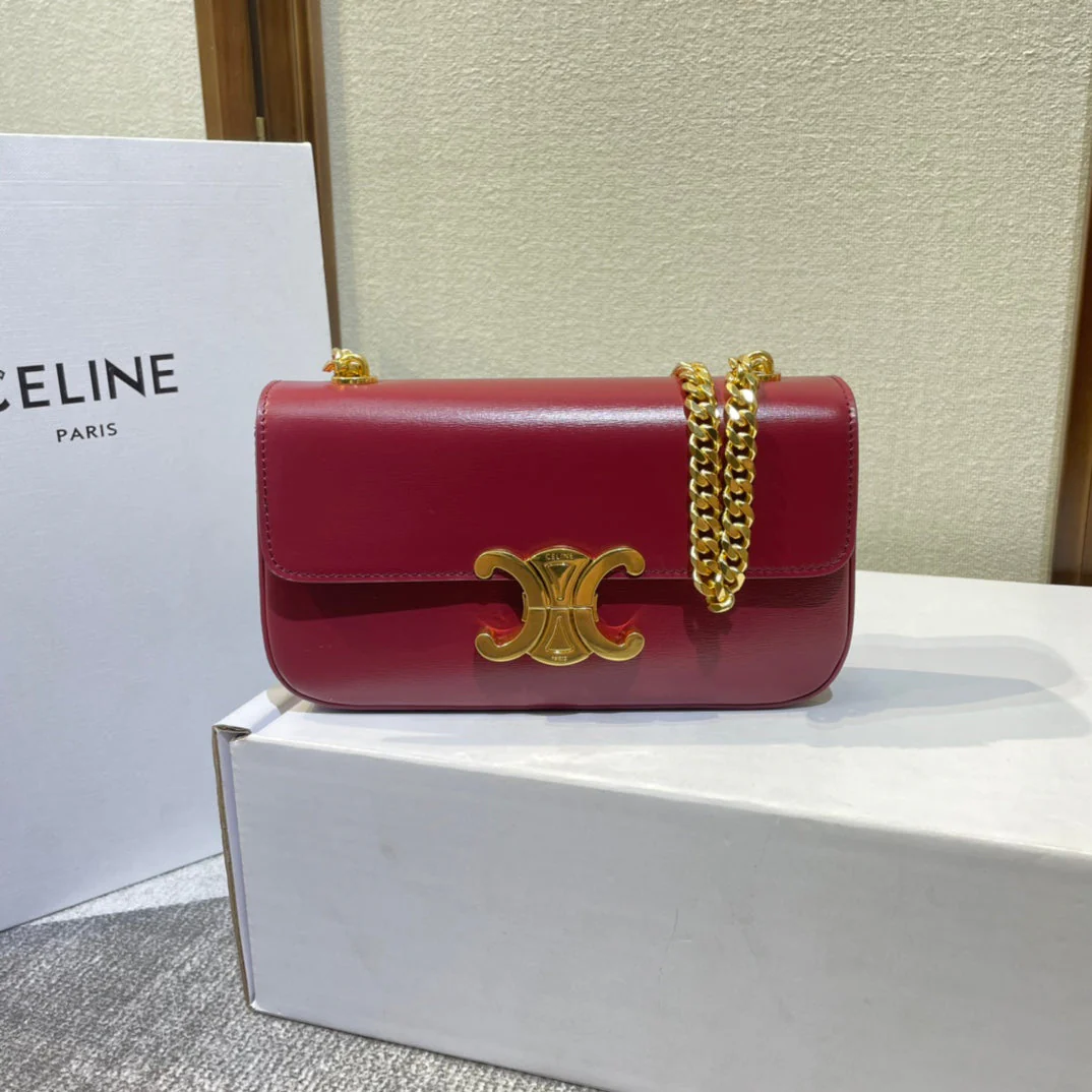 CHAIN EMBOSSED ARMPIT BAG 20 IN WINE RED CALFSKIN