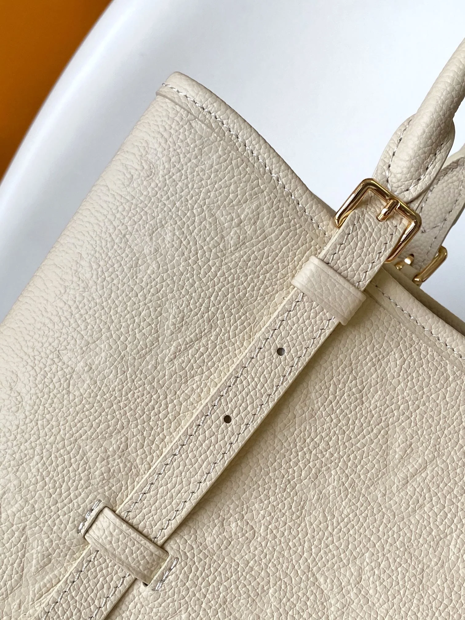 LV 25S BABYLONE TOTE GM BAG 37 IN CREAM CALFSKIN GOLD HARDWARE