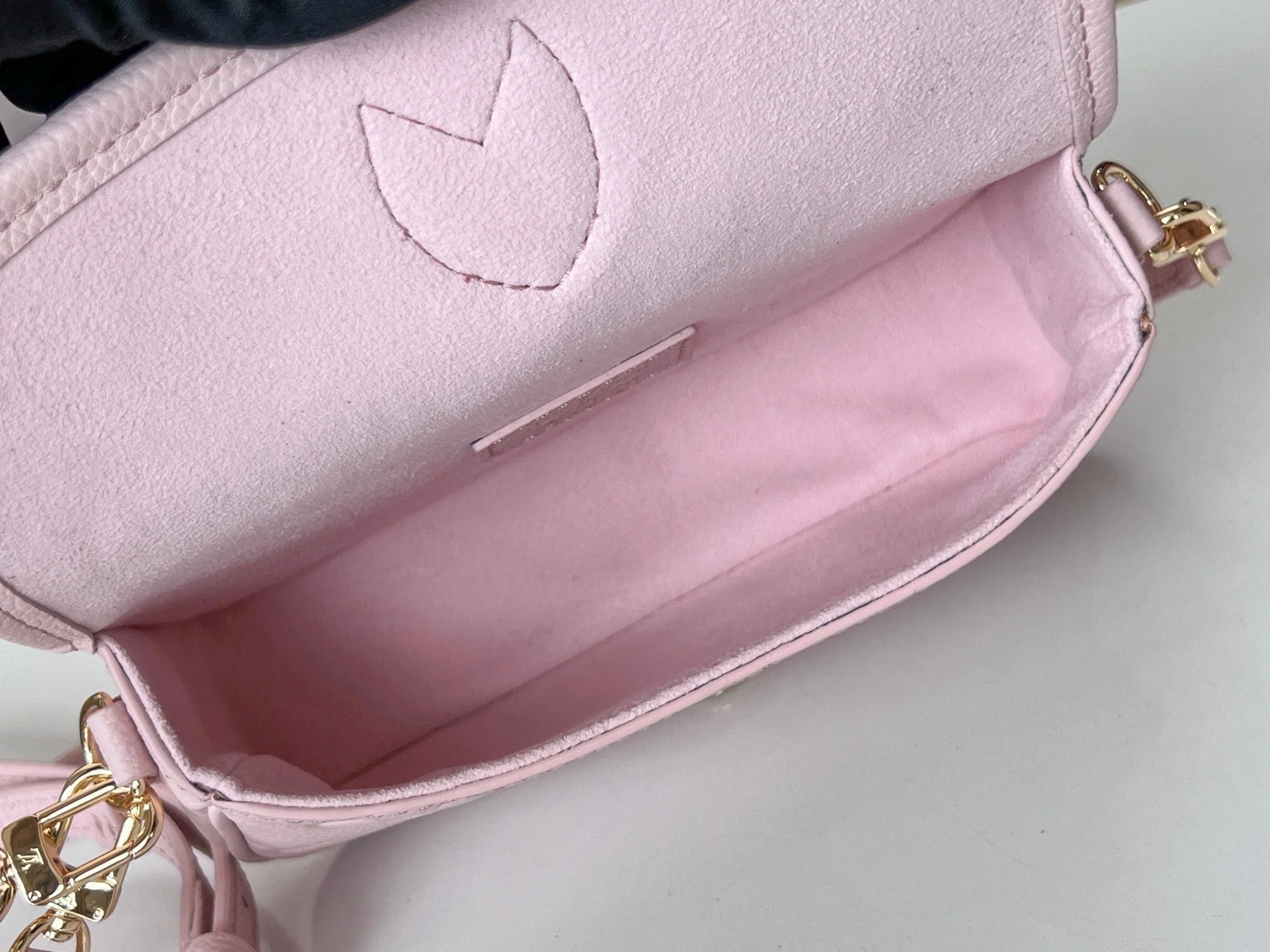LV 25S MINI NANO DIANE 19 IN PINK MONOGRAM EMPREINTE LEATHER GOLD HARDWARE