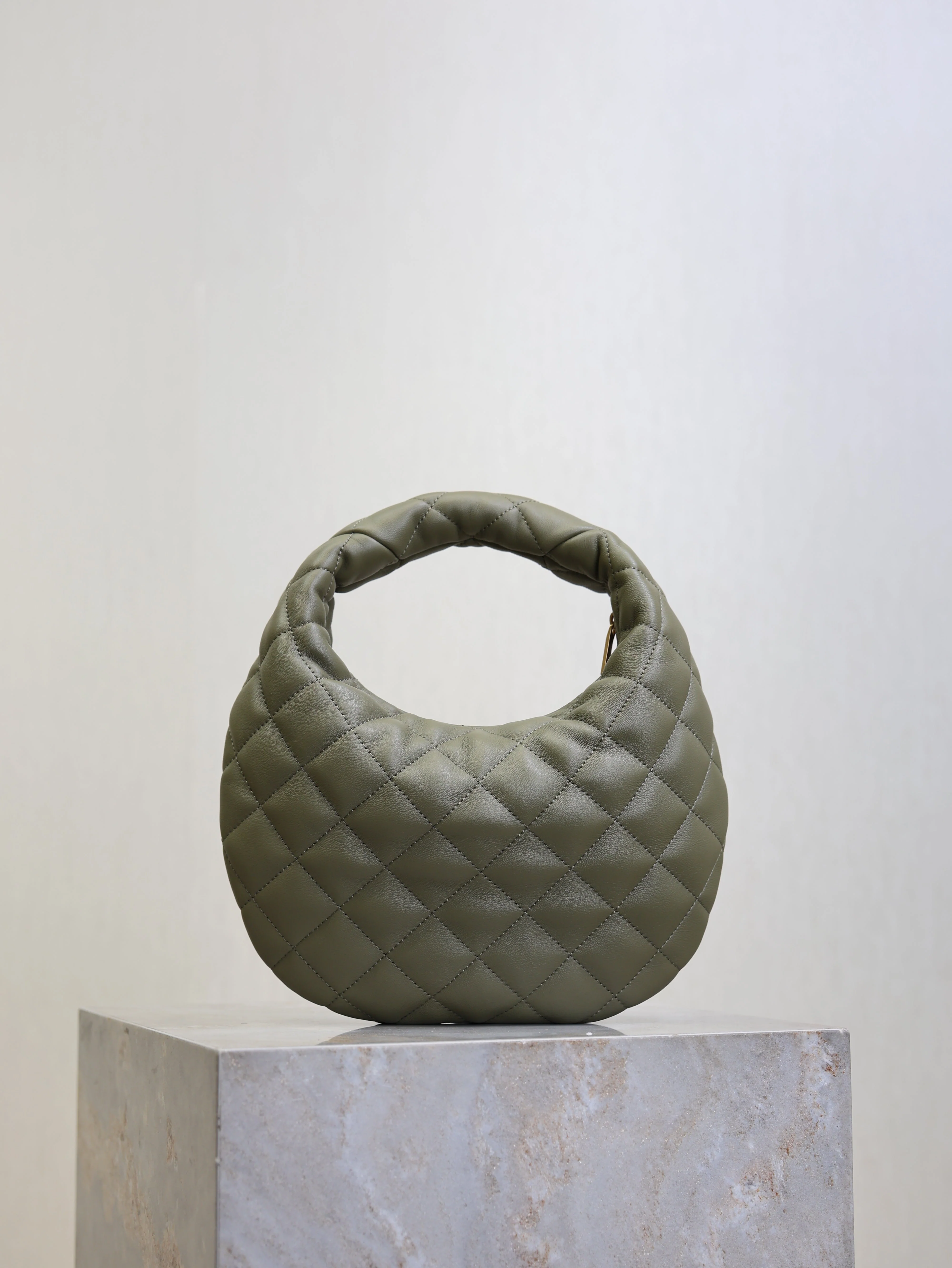 YSL 25S ICARE BABY 17 IN DARK OLIVE QUILTED CALFSKIN GOLD HARDWRE
