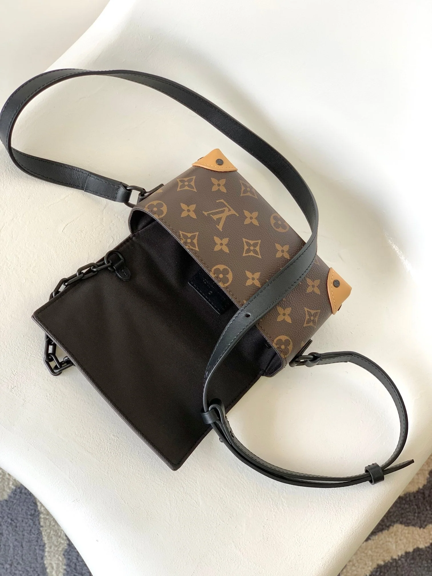 STEAMER BAG 26 IN BROWN MONOGRAM MACASSAR CANVAS