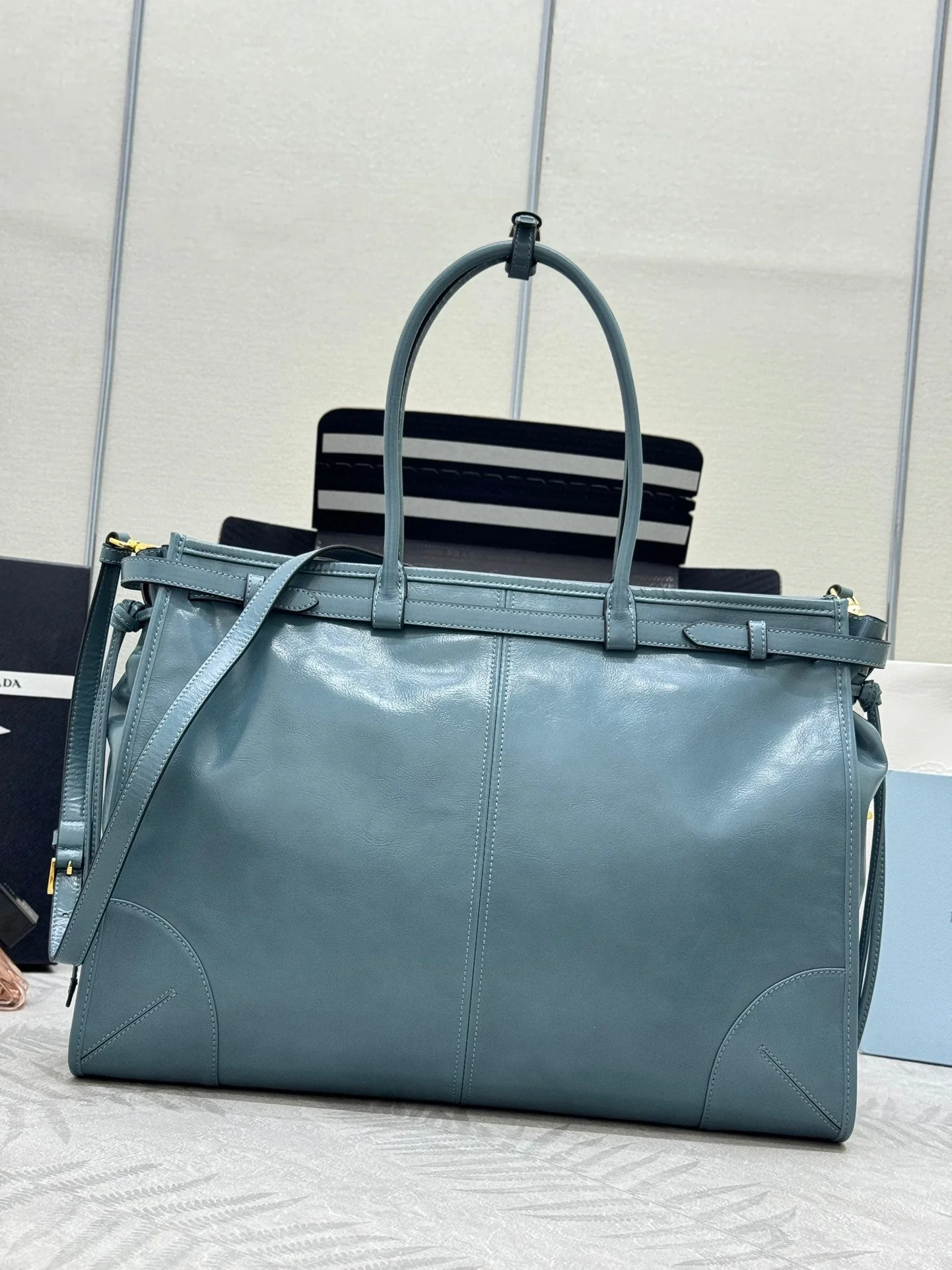 PRADA 25S LUX SOFT BAG 42 IN BLUE GLOSSY CALFSKIN GOLD HARDWRE