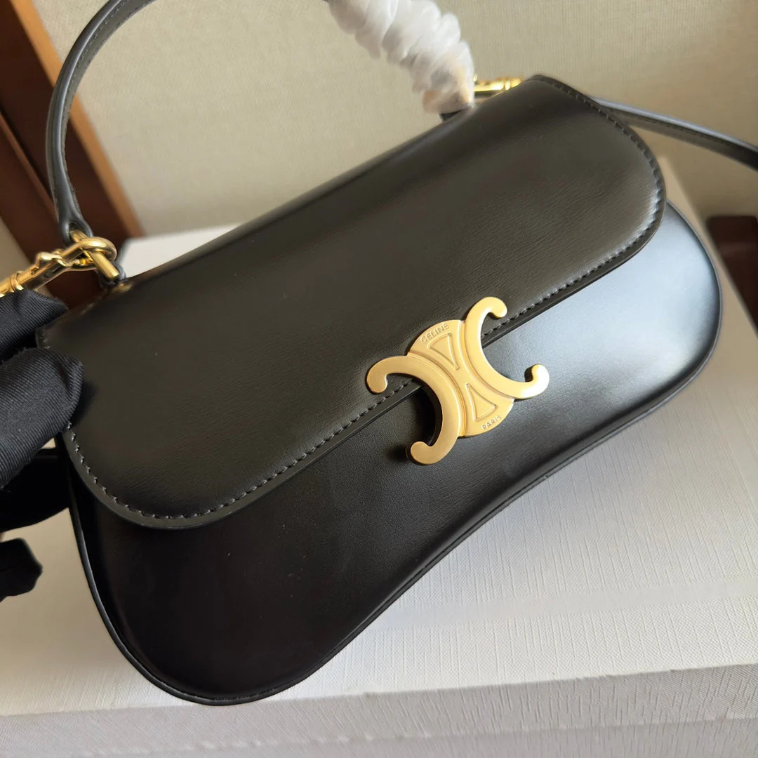 TEEN LOLA 20 IN BLACK CALFSKIN GOLD HARDWARE