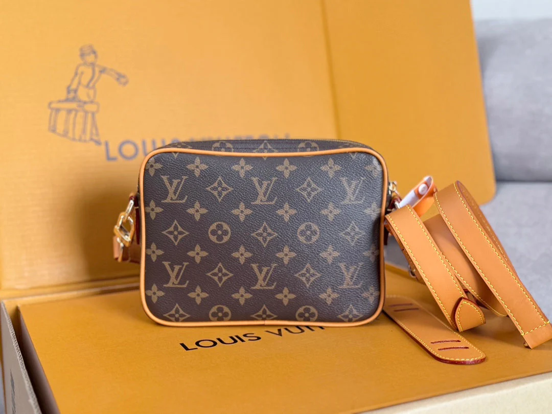 LV 25S TROCADERO MEDIUM MESSENGER BAG 25 IN BROWN MONOGRAM CANVAS GOLD HARDWARE